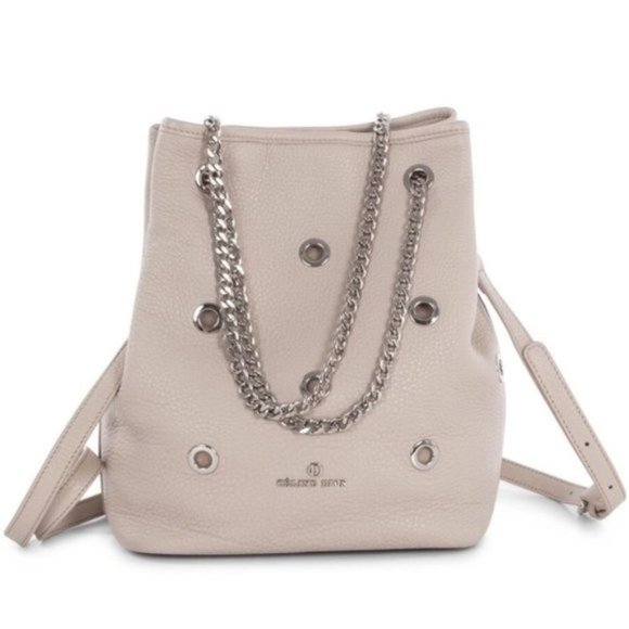 Celine Dion Falsetto Satchel & Chain Link Handles - Picture 4 of 9